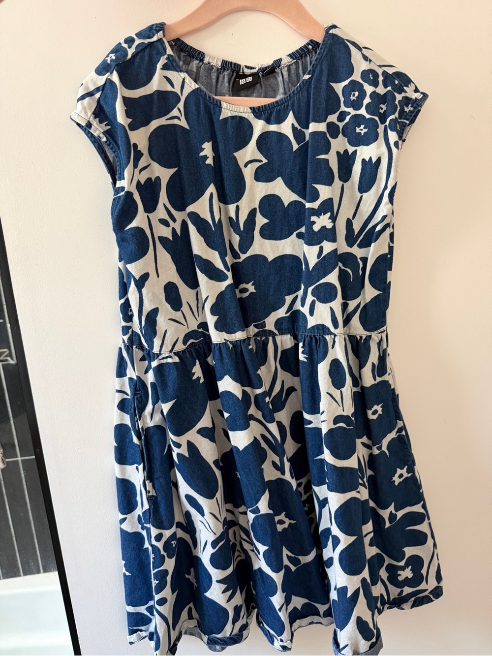 Marimekko Girl's Denim Sleeveless dress 👗 Size 7-8 - 100% Cotton- Indigo blue